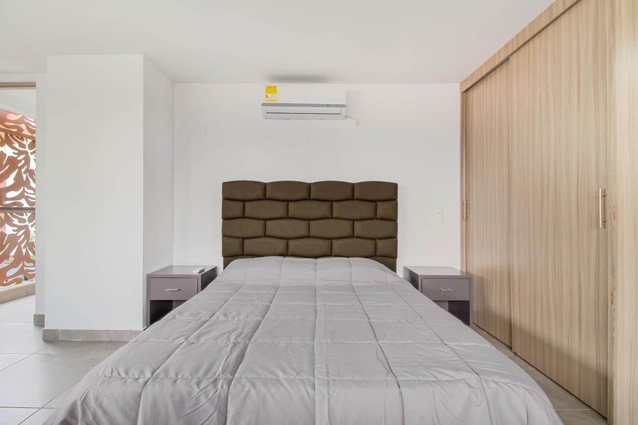 Camelot Apartahotel Меделин Екстериор снимка