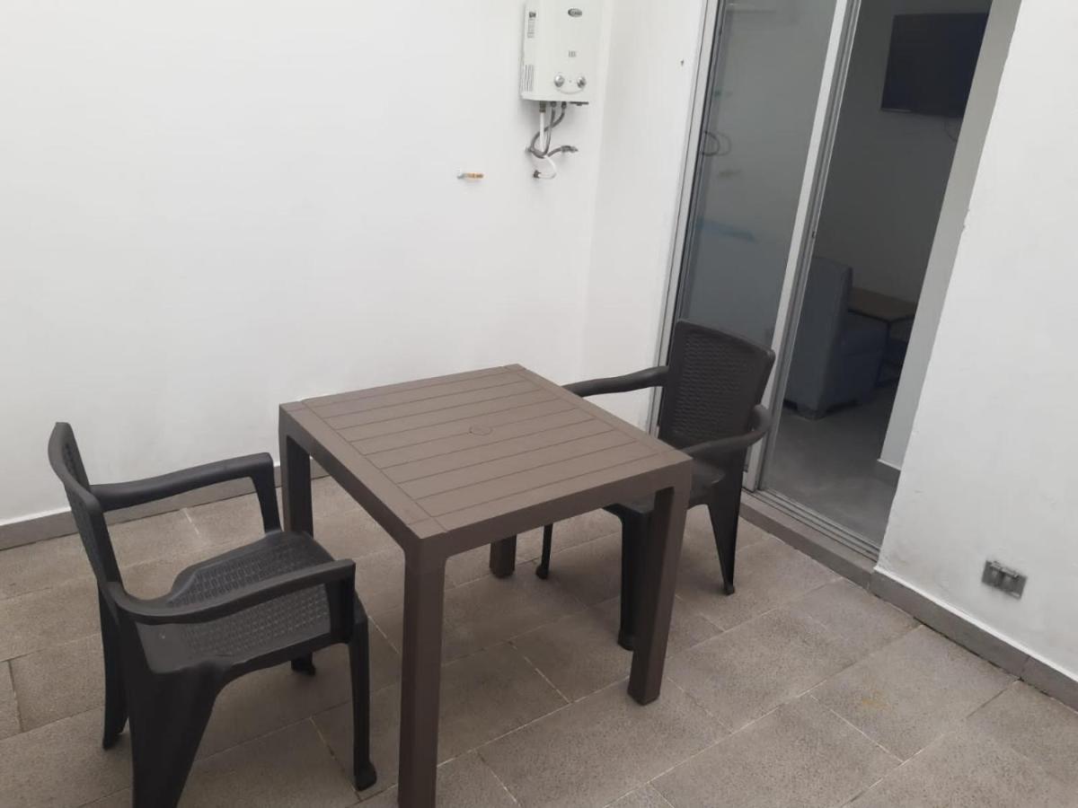 Camelot Apartahotel Меделин Екстериор снимка